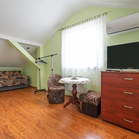 Bed & Breakfast Bajka 3*